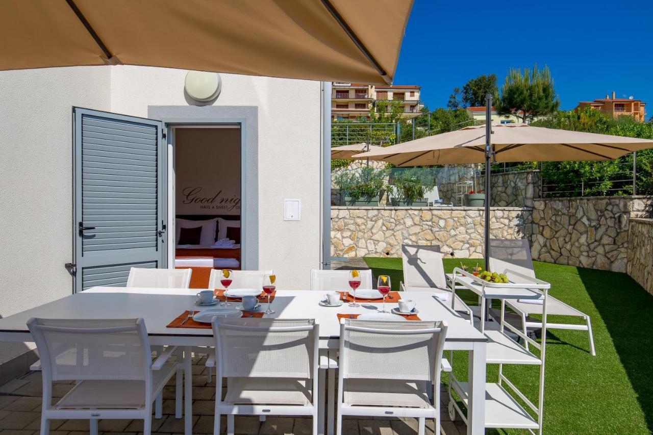 Plage Lovran Residence Bagian luar foto