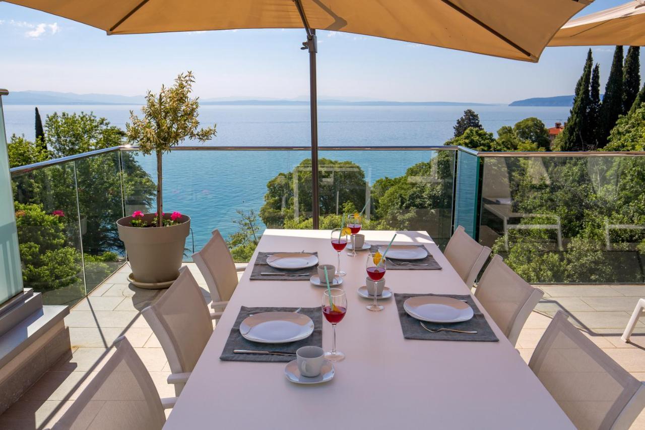 Plage Lovran Residence Bagian luar foto
