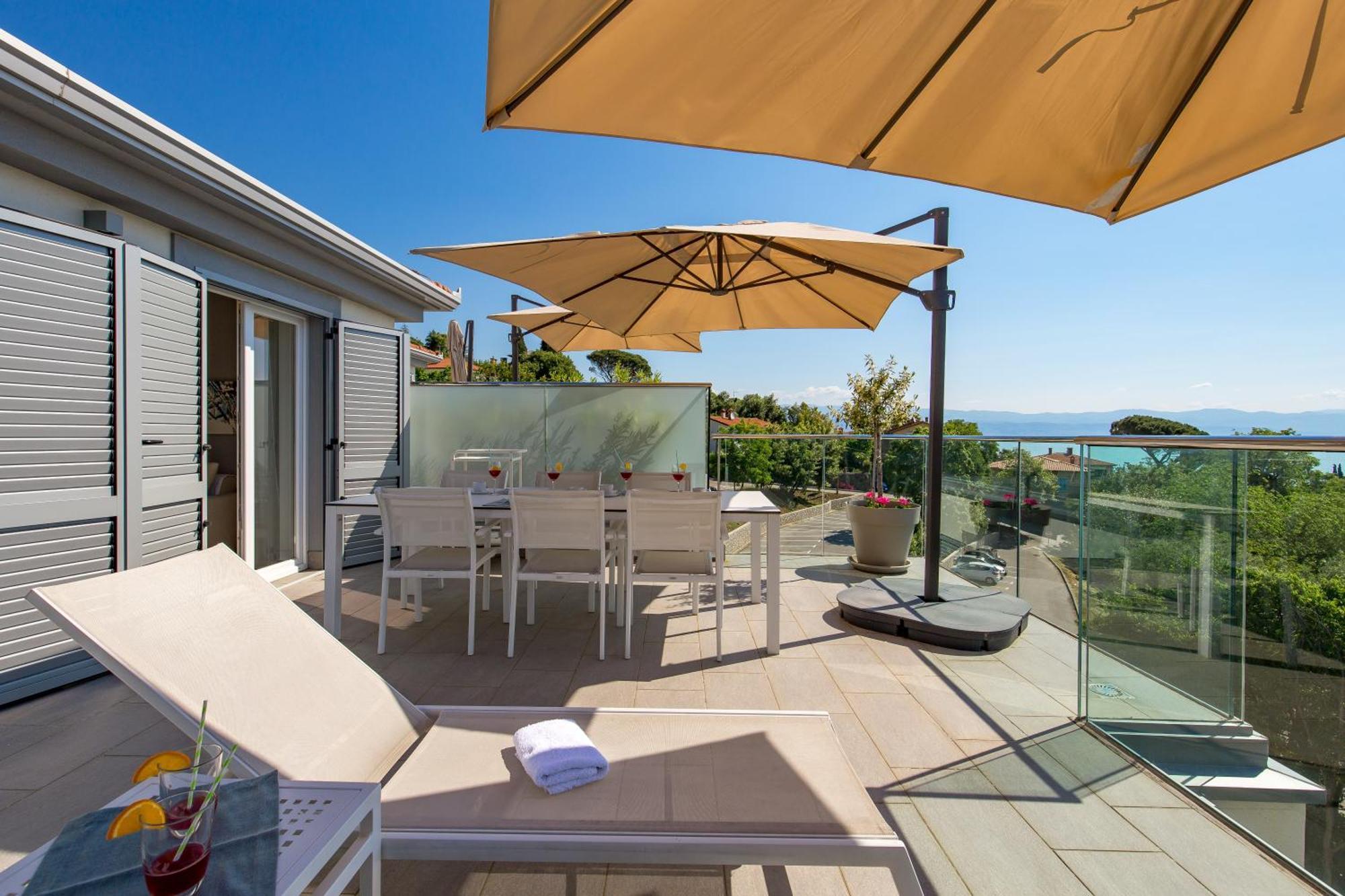 Plage Lovran Residence Bagian luar foto