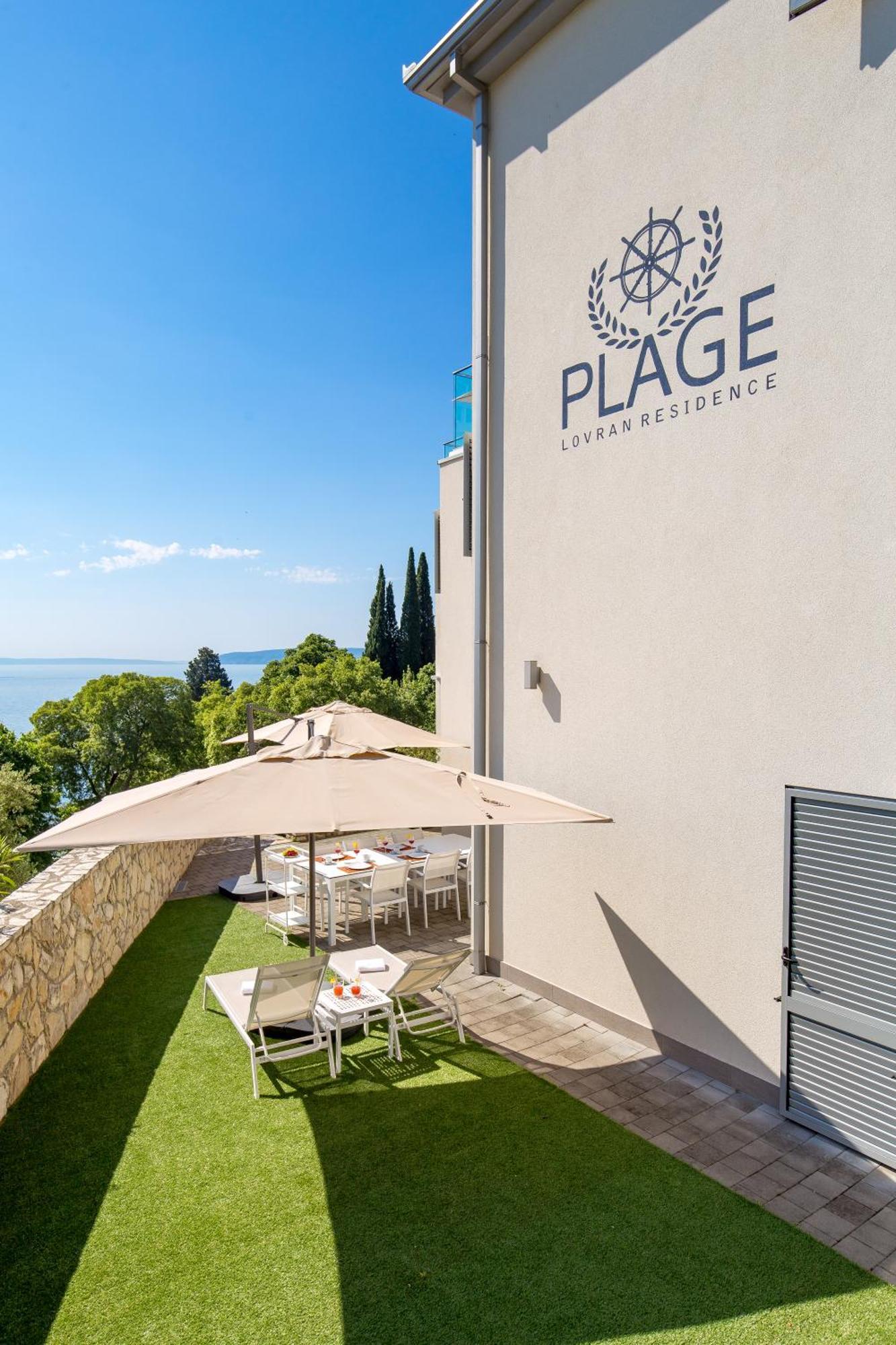 Plage Lovran Residence Bagian luar foto