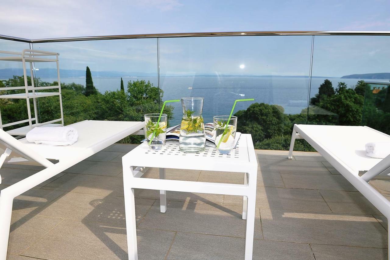 Plage Lovran Residence Bagian luar foto